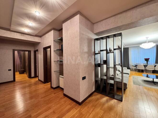 Продаётся 3-комн. новостройка 158 м², м. Элмляр Академиясы, photo 9 from 17