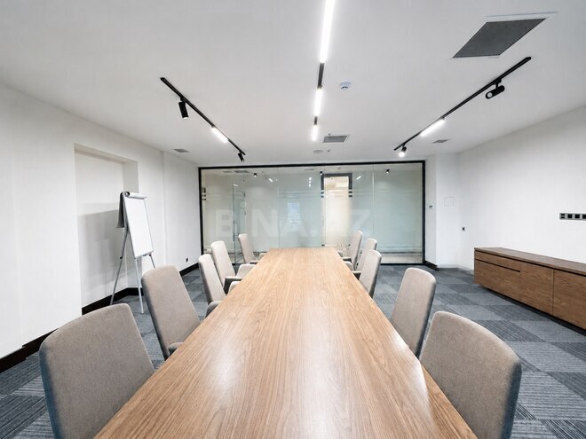 İcarəyə verilir 12 otaqlı ofis 545 m², 28 May m., photo 4 from 31
