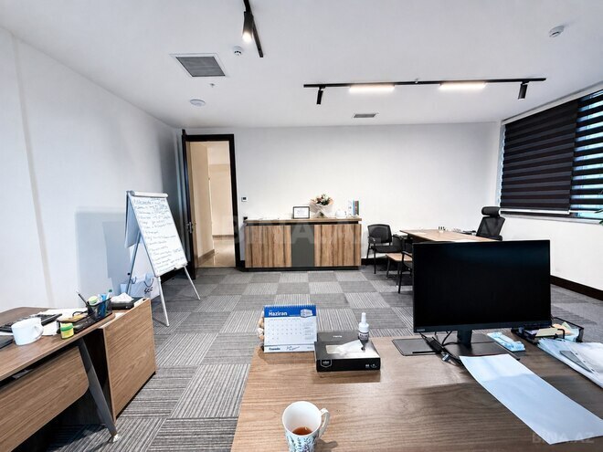 İcarəyə verilir 12 otaqlı ofis 545 m², 28 May m., photo 14 from 31
