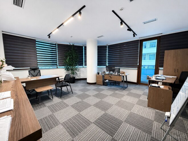 İcarəyə verilir 12 otaqlı ofis 545 m², 28 May m., photo 18 from 31