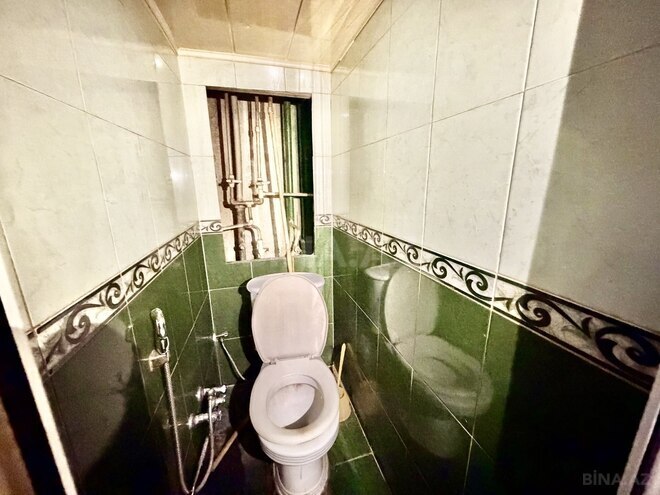 Продаётся 2-комн. вторичка 65 м², м. Кара Караев, photo 9 from 14