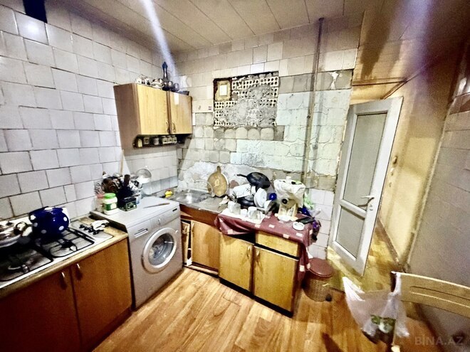 Продаётся 2-комн. вторичка 65 м², м. Кара Караев, photo 6 from 14