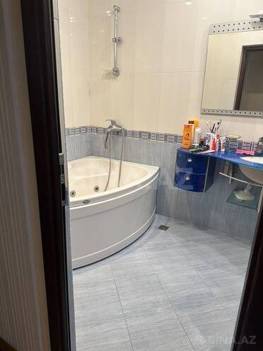 Сдаётся 2-комн. новостройка 95 м², м. 20 января, photo 12 from 14