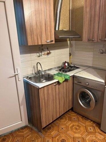 Сдаётся 1-комн. вторичка 42 м², м. Ичеришехер, photo 6 from 9