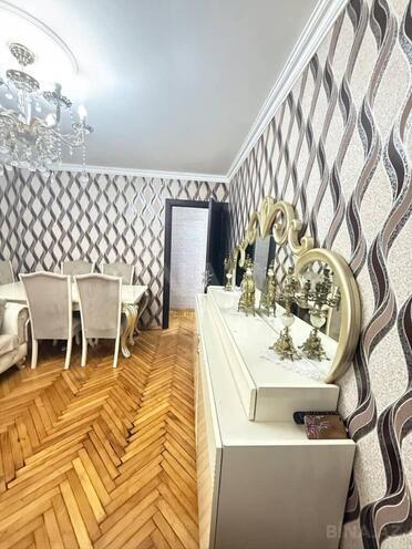 Продаётся 2-комн. вторичка 46 м², Абшеронcкий  р., photo 5 from 21