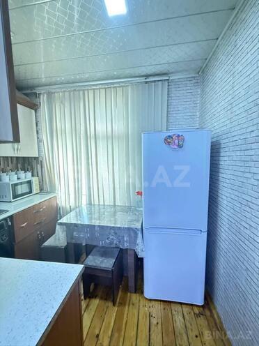Продаётся 2-комн. вторичка 46 м², Абшеронcкий  р., photo 15 from 21