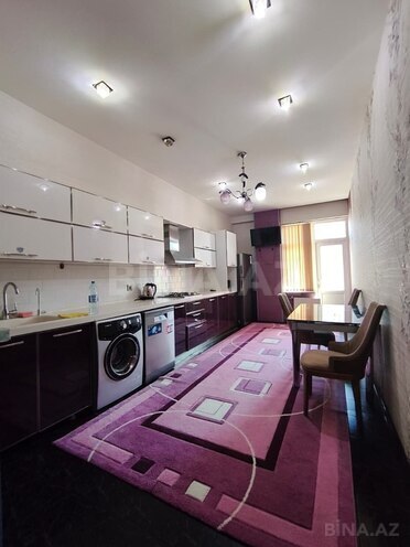 İcarəyə verilir 3 otaqlı yeni tikili 150 m², Gənclik m., photo 1 from 19