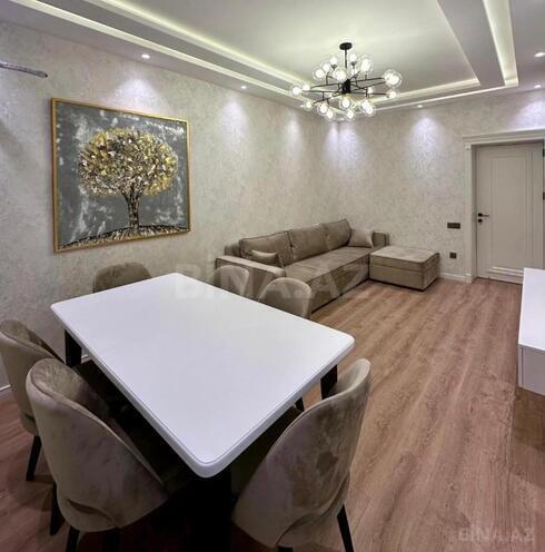 Продаётся 4-комн. вторичка 95 м², м. Мемар Аджеми, photo 1 from 11