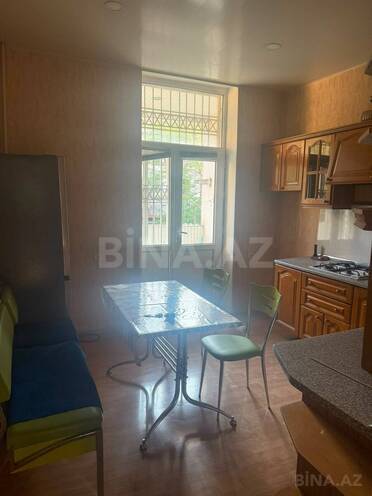 Сдаётся 2-комн. вторичка 80 м², м. Нариман Нариманов, photo 1 from 7