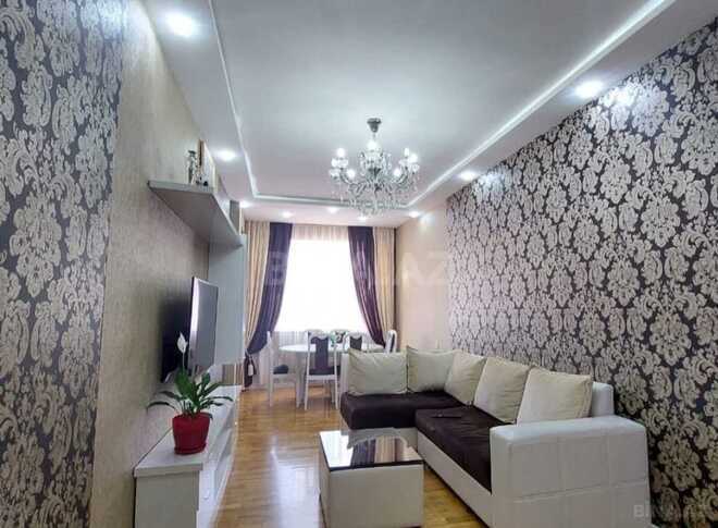 Продаётся 2-комн. вторичка 58 м², м. Мемар Аджеми, photo 1 from 6