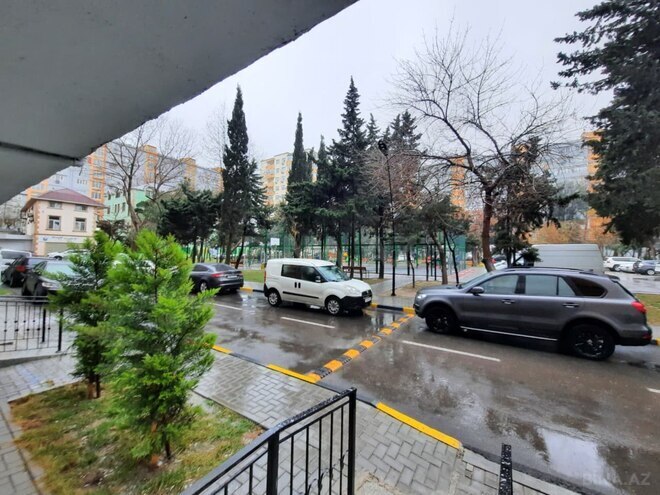 Сдаётся 2-комн. вторичка 65 м², м. Гянджлик, photo 12 from 13