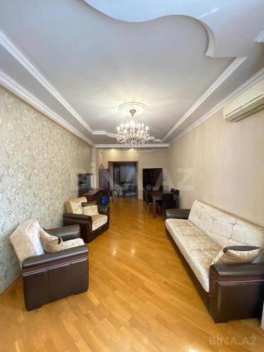 İcarəyə verilir 3 otaqlı yeni tikili 110 m², İnşaatçılar m., photo 3 from 15