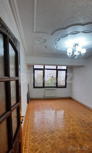 Сдаётся 2-комн. вторичка 70 м², м. Нариман Нариманов, photo 1 from 15