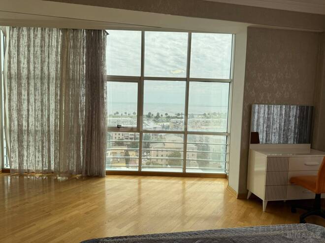 Сдаётся 3-комн. новостройка 131 м², м. Шах Исмаил Хатаи, photo 16 from 25