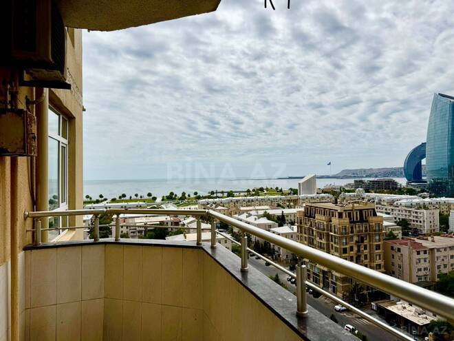 Сдаётся 3-комн. новостройка 131 м², м. Шах Исмаил Хатаи, photo 18 from 25