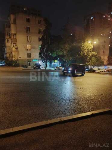 Satılır 2 otaqlı köhnə tikili 60 m², İnşaatçılar m., photo 11 from 12