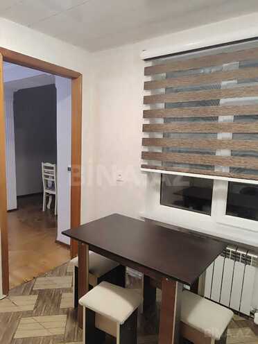 Satılır 2 otaqlı köhnə tikili 60 m², İnşaatçılar m., photo 6 from 12