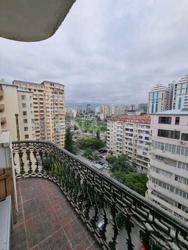 Продаётся 3-комн. новостройка 135 м², м. Низами, photo 9 from 10