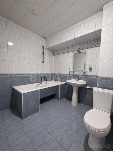 Продаётся 3-комн. вторичка 70 м², м. 20 января, photo 8 from 10