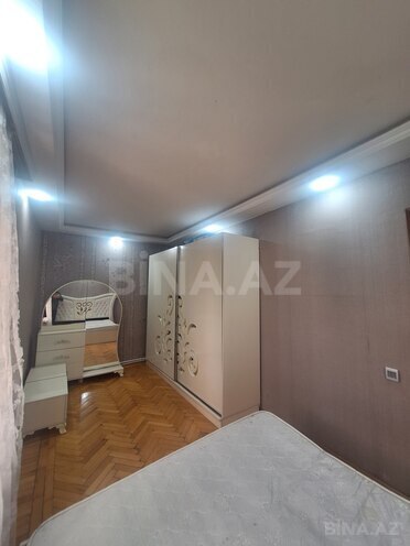 Satılır 2 otaqlı köhnə tikili 50 m², İnşaatçılar m., photo 16 from 30