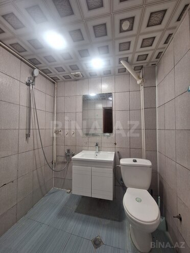 Satılır 2 otaqlı köhnə tikili 50 m², İnşaatçılar m., photo 29 from 30