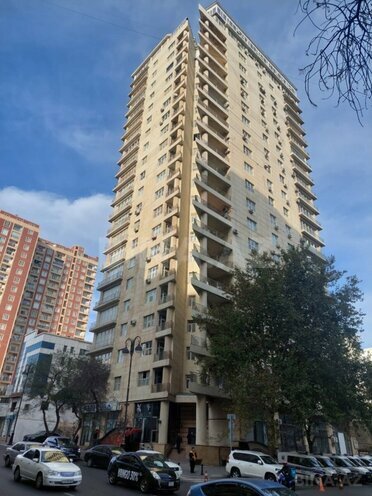 Satılır 3 otaqlı yeni tikili 135 m², 28 May m., photo 1 from 16