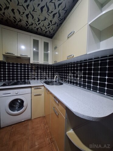 Satılır 2 otaqlı köhnə tikili 50 m², İnşaatçılar m., photo 25 from 30