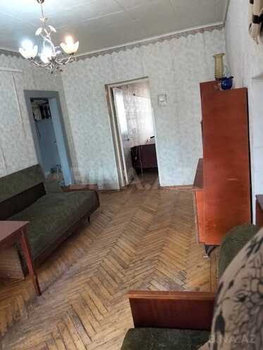 Сдаётся 2-комн. вторичка 55 м², м. Нефтчиляр, photo 1 from 23