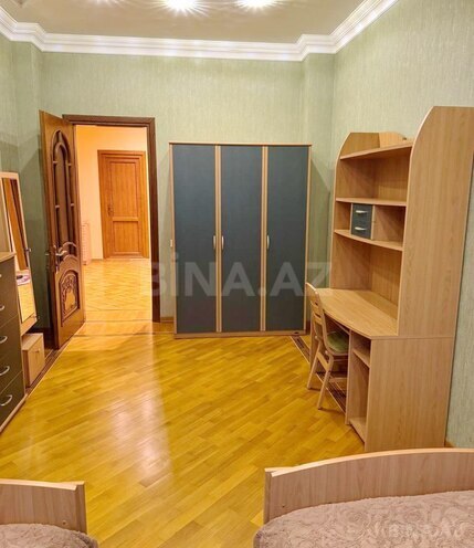 Сдаётся 3-комн. новостройка 140 м², Насиминский  р., photo 6 from 16