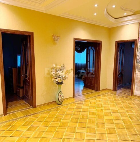 Сдаётся 3-комн. новостройка 140 м², Насиминский  р., photo 5 from 16