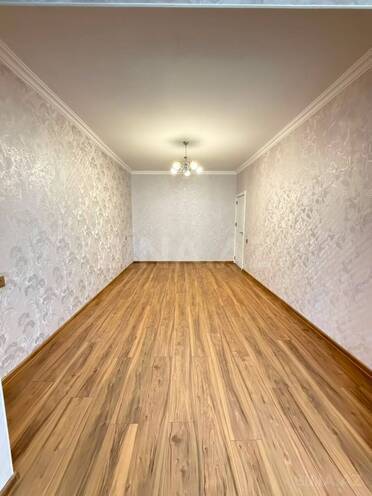 Satılır 3 otaqlı köhnə tikili 96 m², 8-ci mikrorayon q., photo 1 from 20