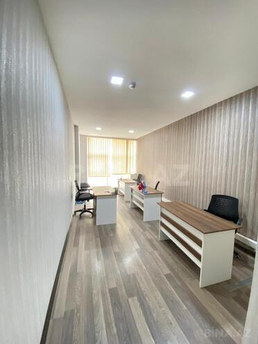 Сдаётся 1-комн. офис 32 м², м. 28 мая, photo 1 from 15