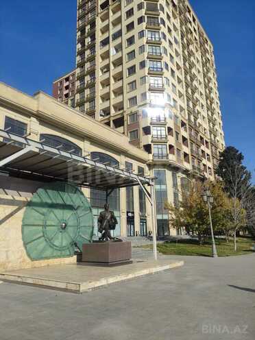 İcarəyə verilir 2 otaqlı yeni tikili 70 m², 28 May m., photo 1 from 11