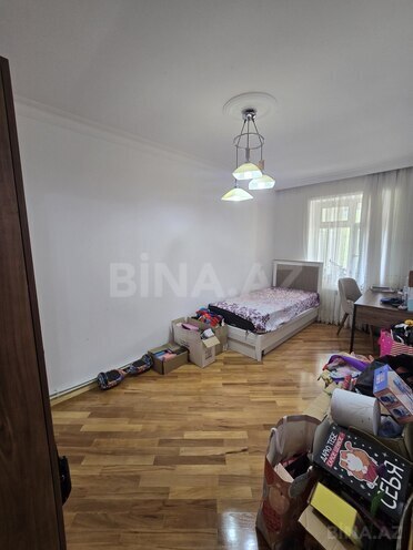 Продаётся 4-комн. вторичка 90 м², Хатаинский р., photo 9 from 19
