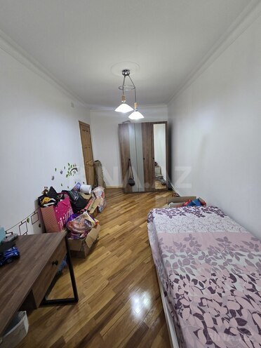 Продаётся 4-комн. вторичка 90 м², Хатаинский р., photo 11 from 19