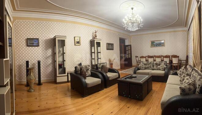 İcarəyə verilir 9 otaqlı həyət evi/bağ evi 700 m², Badamdar q., photo 3 from 30