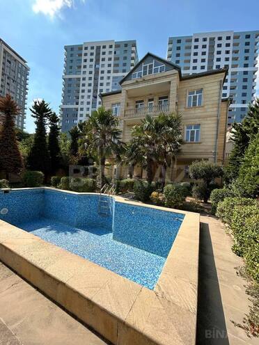 İcarəyə verilir 9 otaqlı həyət evi/bağ evi 700 m², Badamdar q., photo 1 from 30