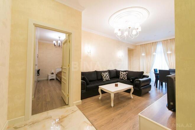 Сдаётся 3-комн. новостройка 118 м², м. 8 ноября, photo 8 from 17