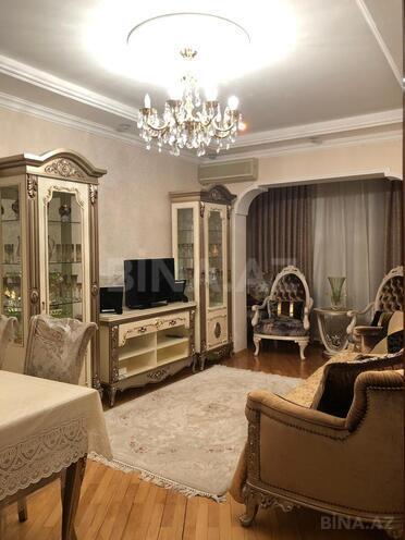 Satılır 2 otaqlı köhnə tikili 55 m², 20 Yanvar m., photo 1 from 7