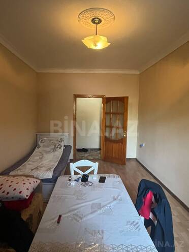 Satılır 2 otaqlı köhnə tikili 45 m², İnşaatçılar m., photo 3 from 10