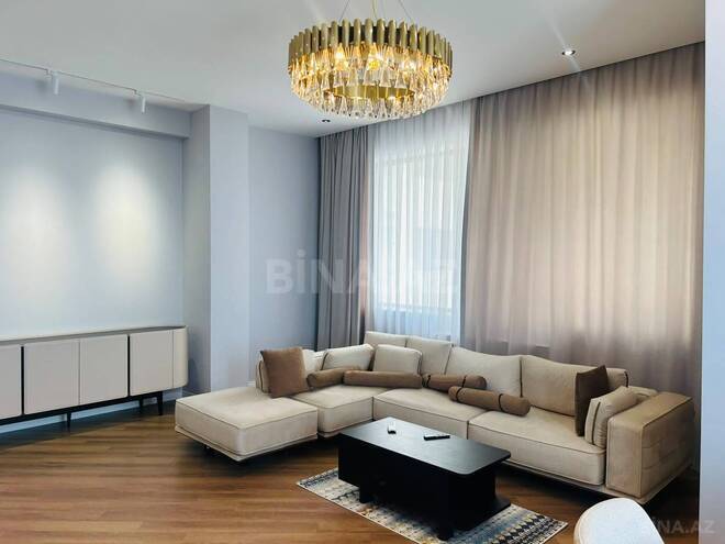 Сдаётся 3-комн. новостройка 125 м², м. Низами, photo 4 from 23
