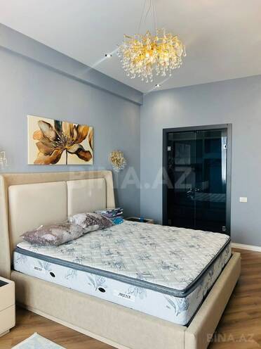Сдаётся 3-комн. новостройка 125 м², м. Низами, photo 22 from 23