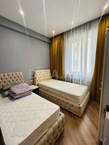 Сдаётся 3-комн. новостройка 125 м², м. Низами, photo 12 from 23