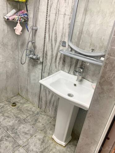 Сдаётся 2-комн. вторичка 55 м², м. Ичеришехер, photo 13 from 18