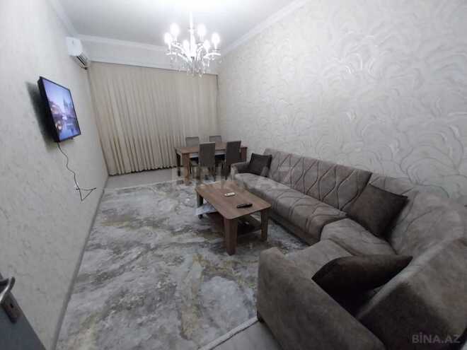 Сдаётся 2-комн. новостройка 75 м², м. Гянджлик, photo 1 from 13