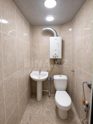 Продаётся 2-комн. вторичка 40 м², м. Элмляр Академиясы, photo 9 from 10