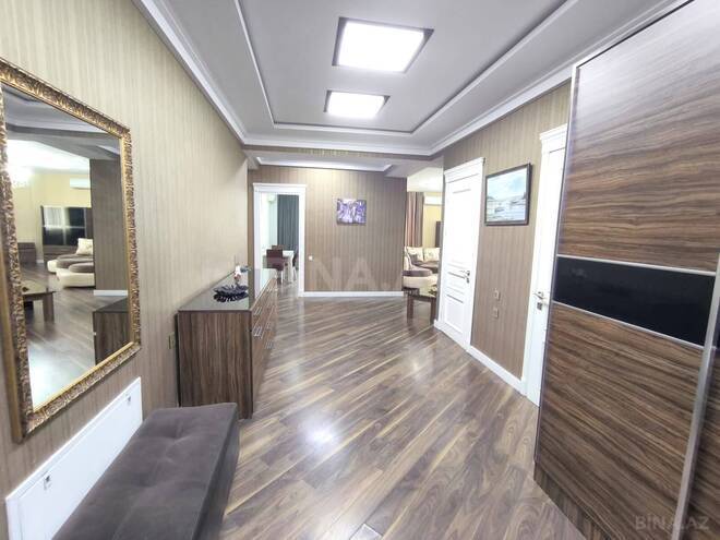 İcarəyə verilir 4 otaqlı yeni tikili 170 m², 28 May m., photo 13 from 16