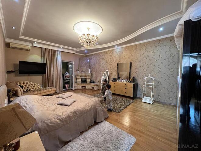 Продаётся 8-комн. дом/дача 650 м², photo 12 from 32
