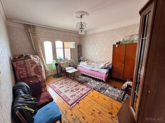 Satılır 3 otaqlı köhnə tikili 70 m², Badamdar q., photo 4 from 8