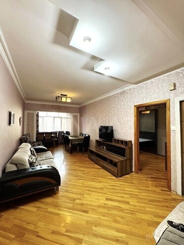 Satılır 4 otaqlı köhnə tikili 115 m², Nəriman Nərimanov m., photo 9 from 31